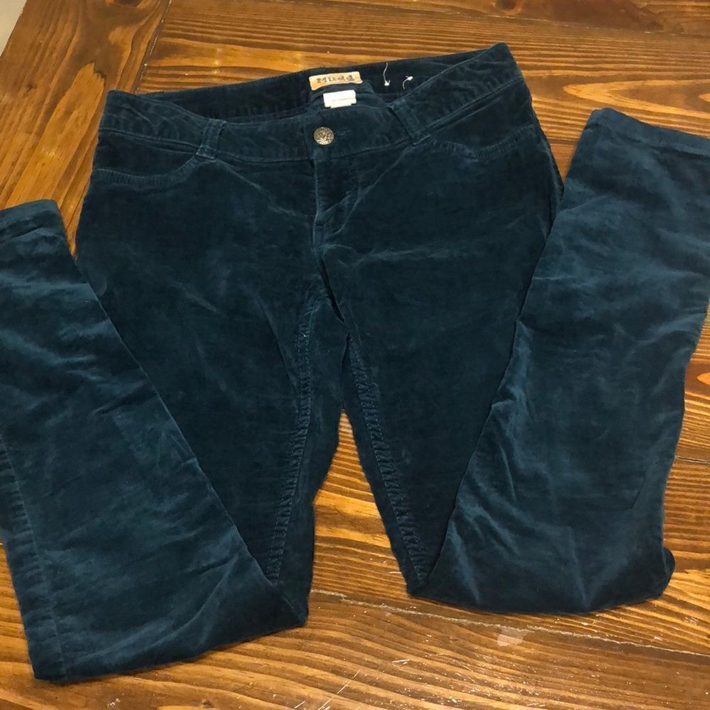 Mudd Skinny Straight legged Velvety Teal Pants